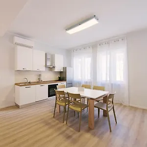 3* Affittacamere La Casetta Di Lina Rooms&apartments